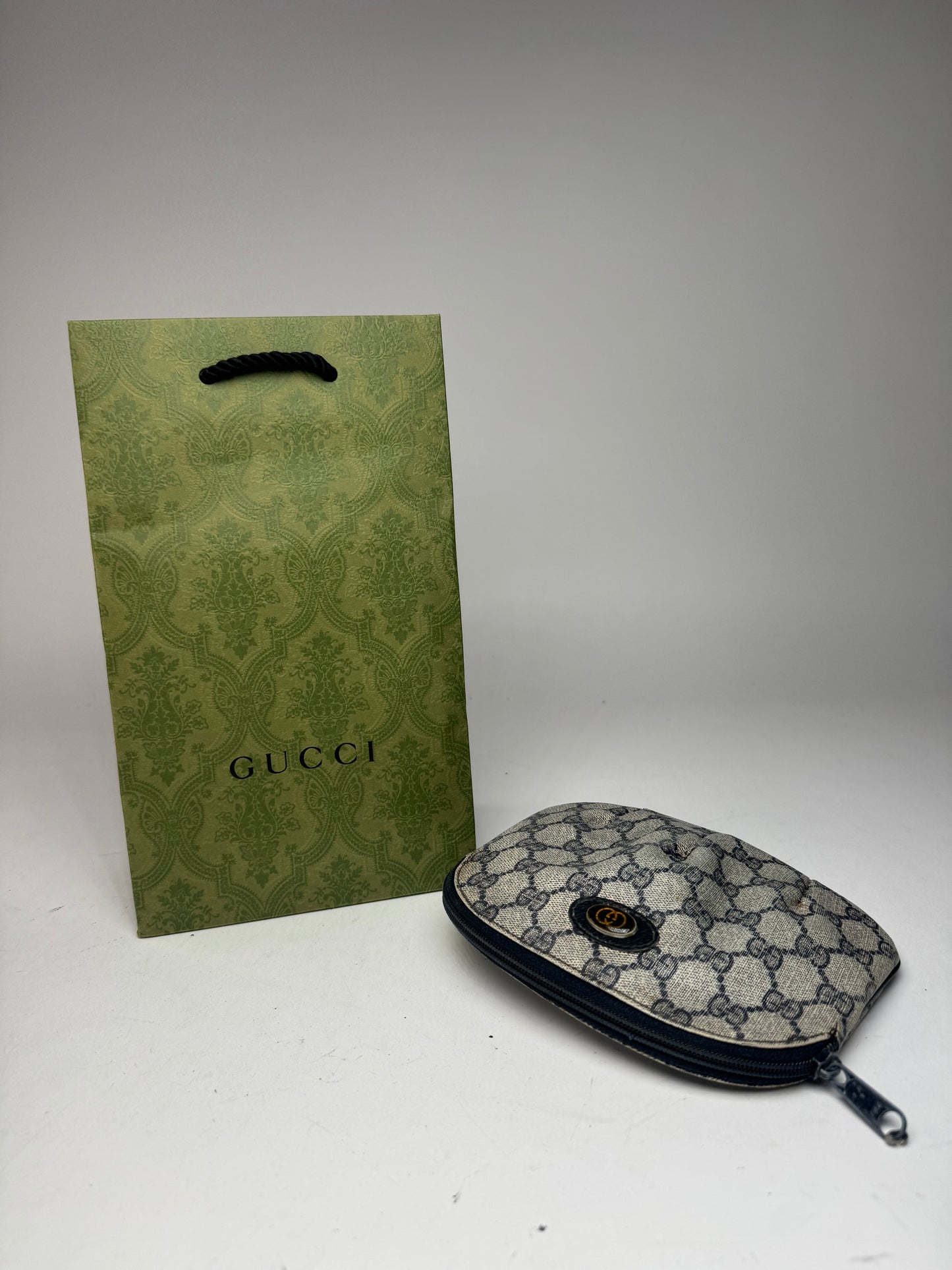 Vintage Gucci Navy Grey Ophidia Leather clutch