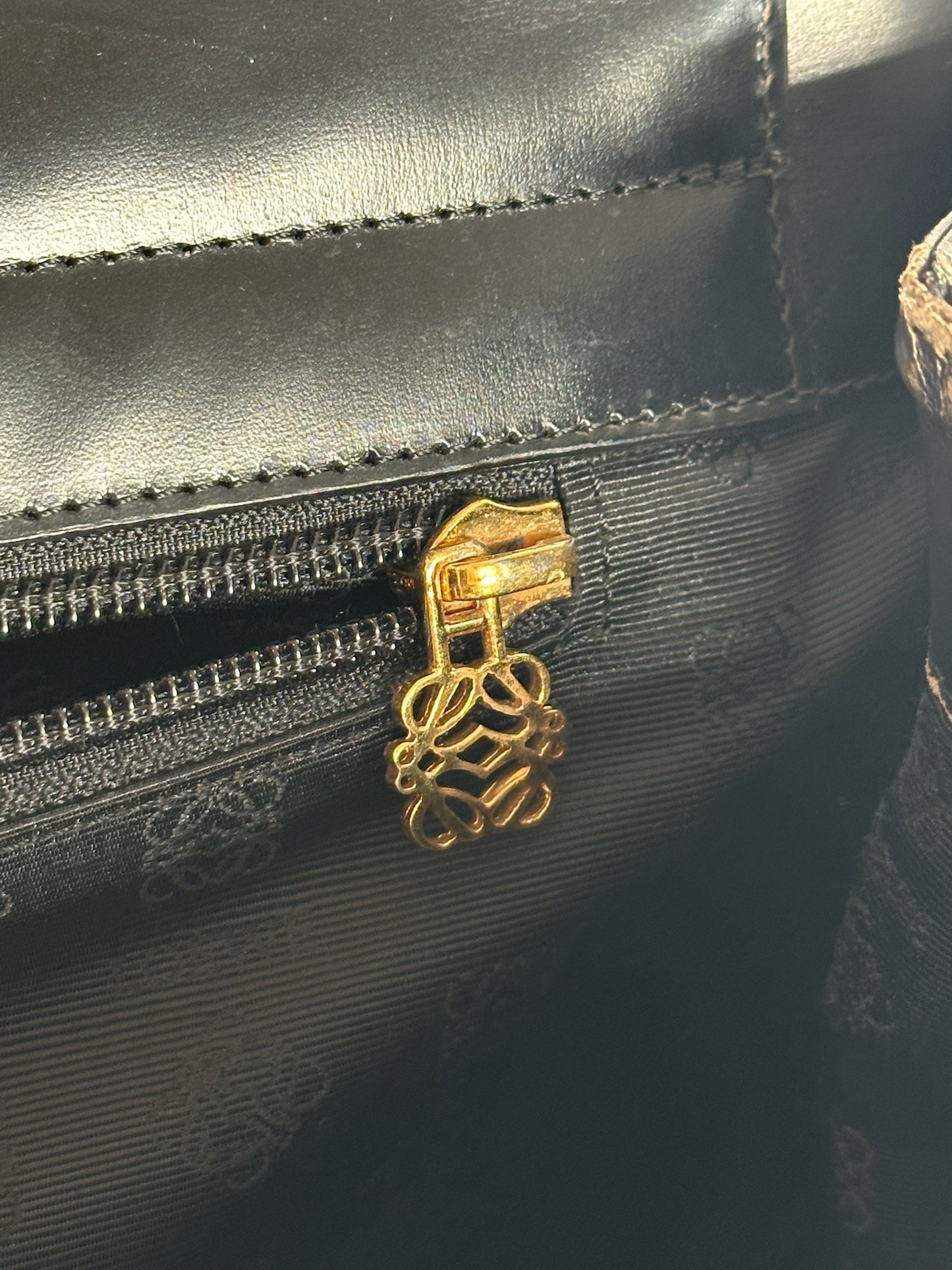 Vintage Loewe Madrid Leather bag black