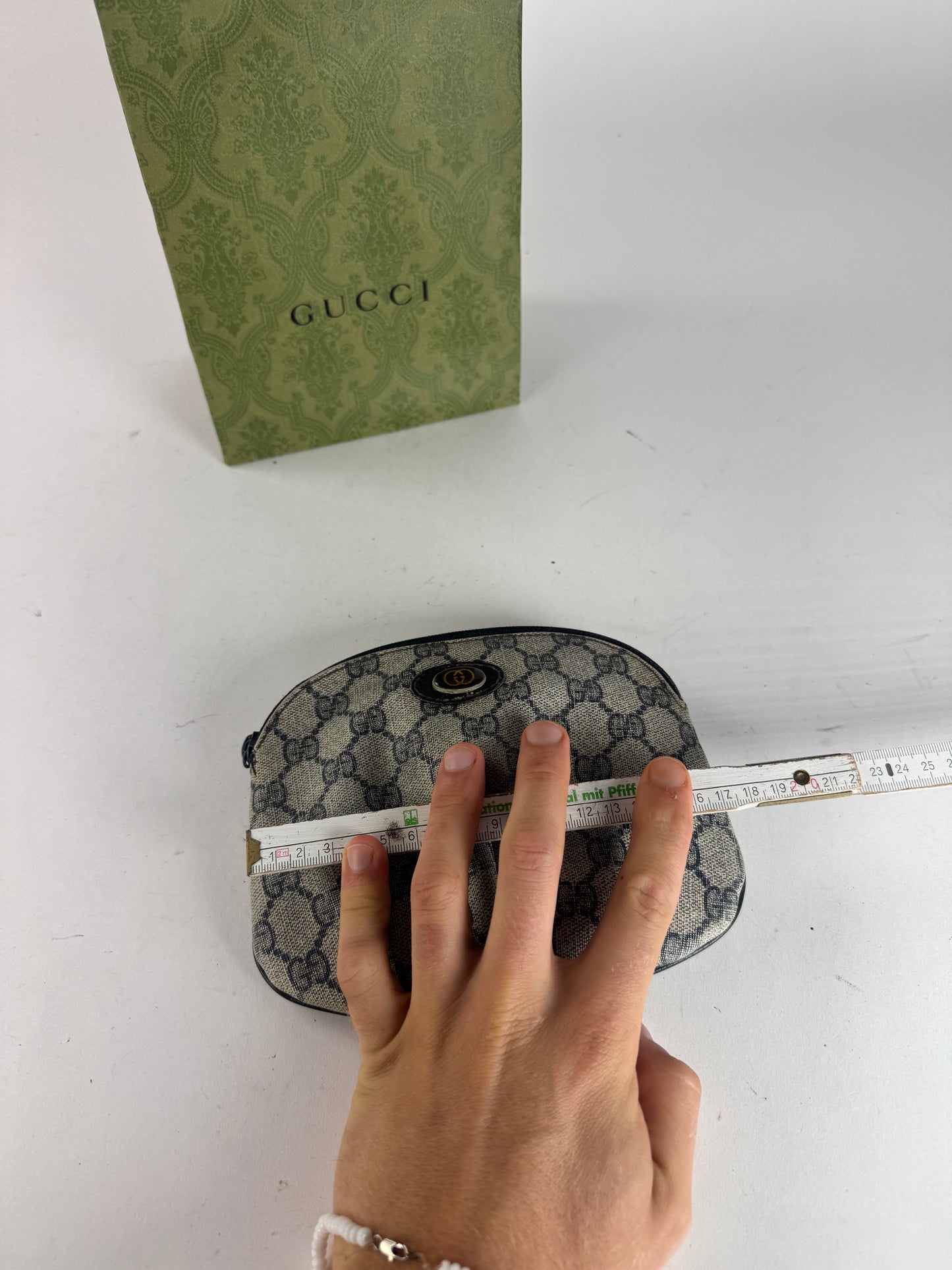 Vintage Gucci Navy Grey Ophidia Leather clutch