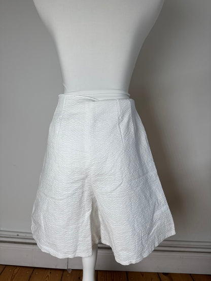 Vintage Balenciaga Shorts 38/M White