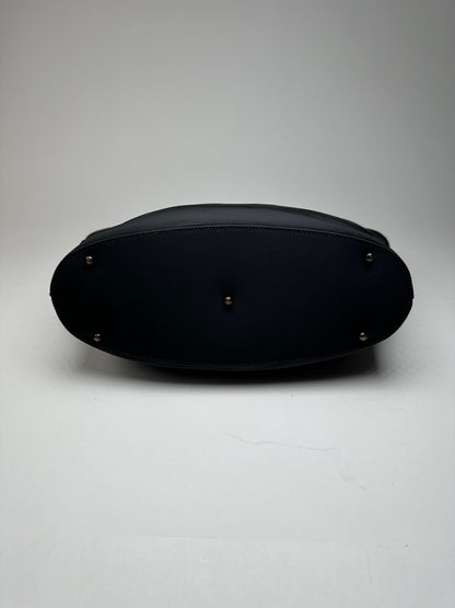 Vintage Gucci bucket bag black