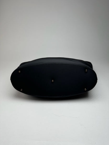 Vintage Gucci bucket bag black