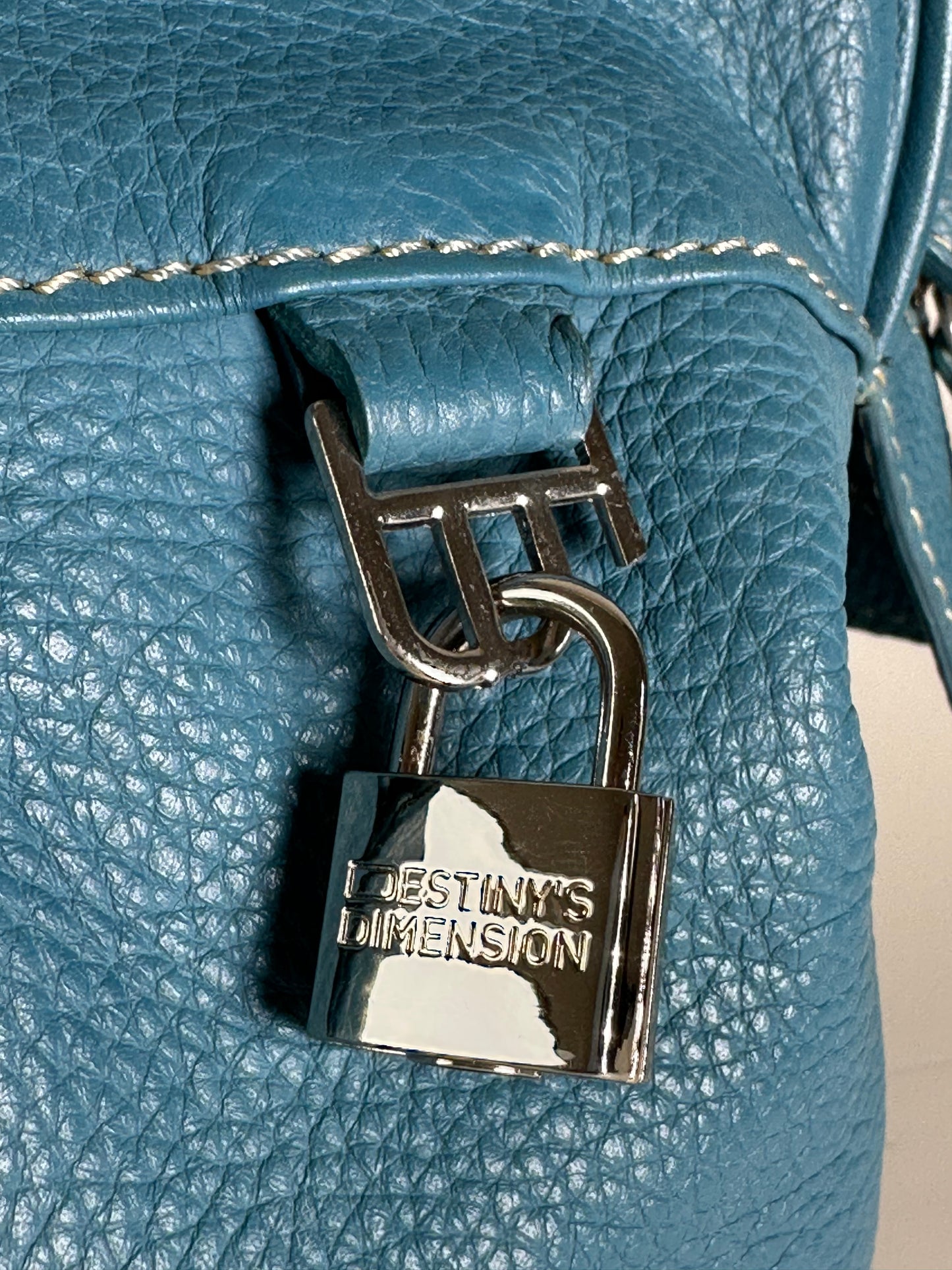 Vintage Destinys Textured Leather Duffle Bag Light Blue