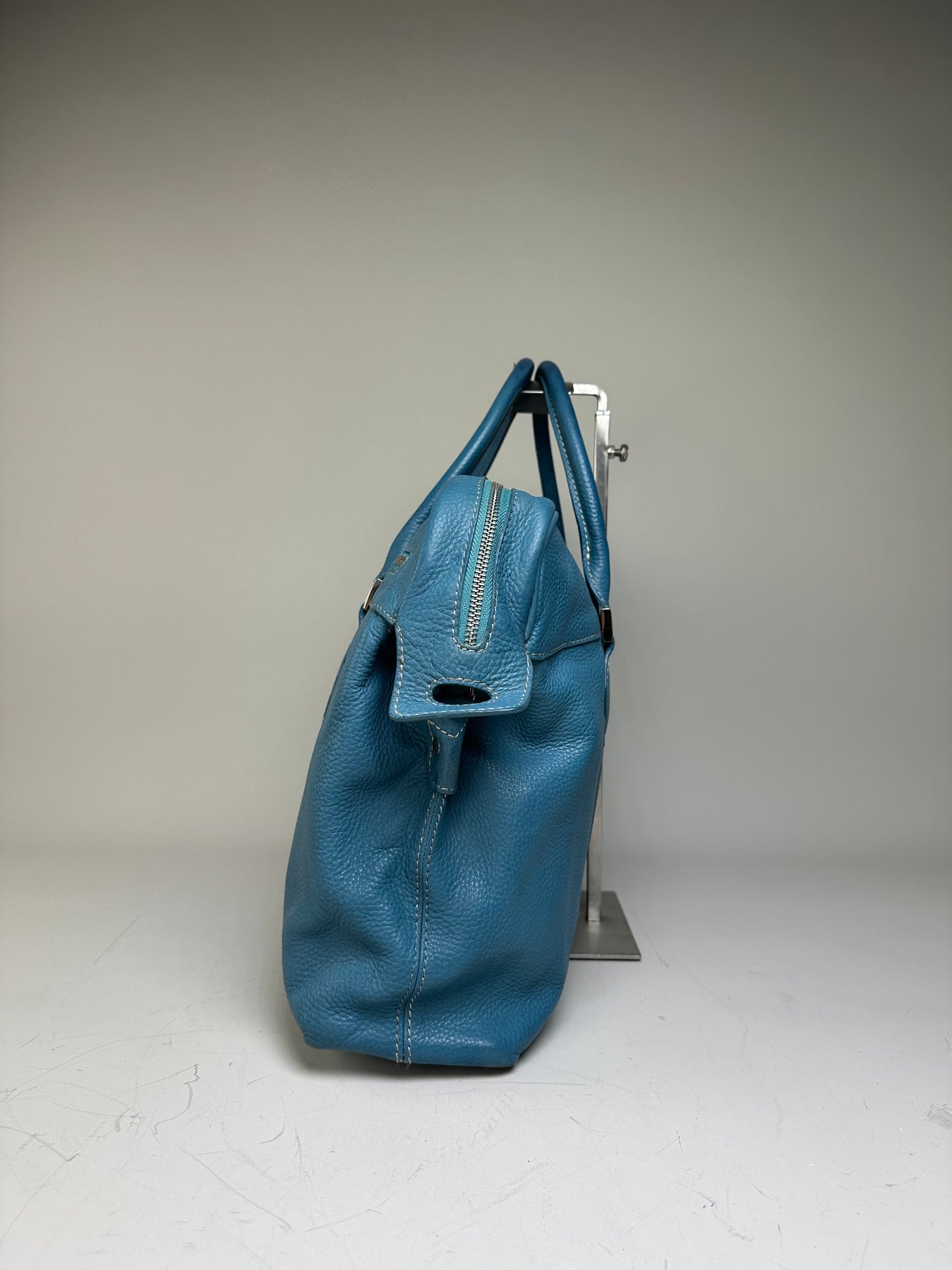 Vintage Destinys Textured Leather Duffle Bag Light Blue