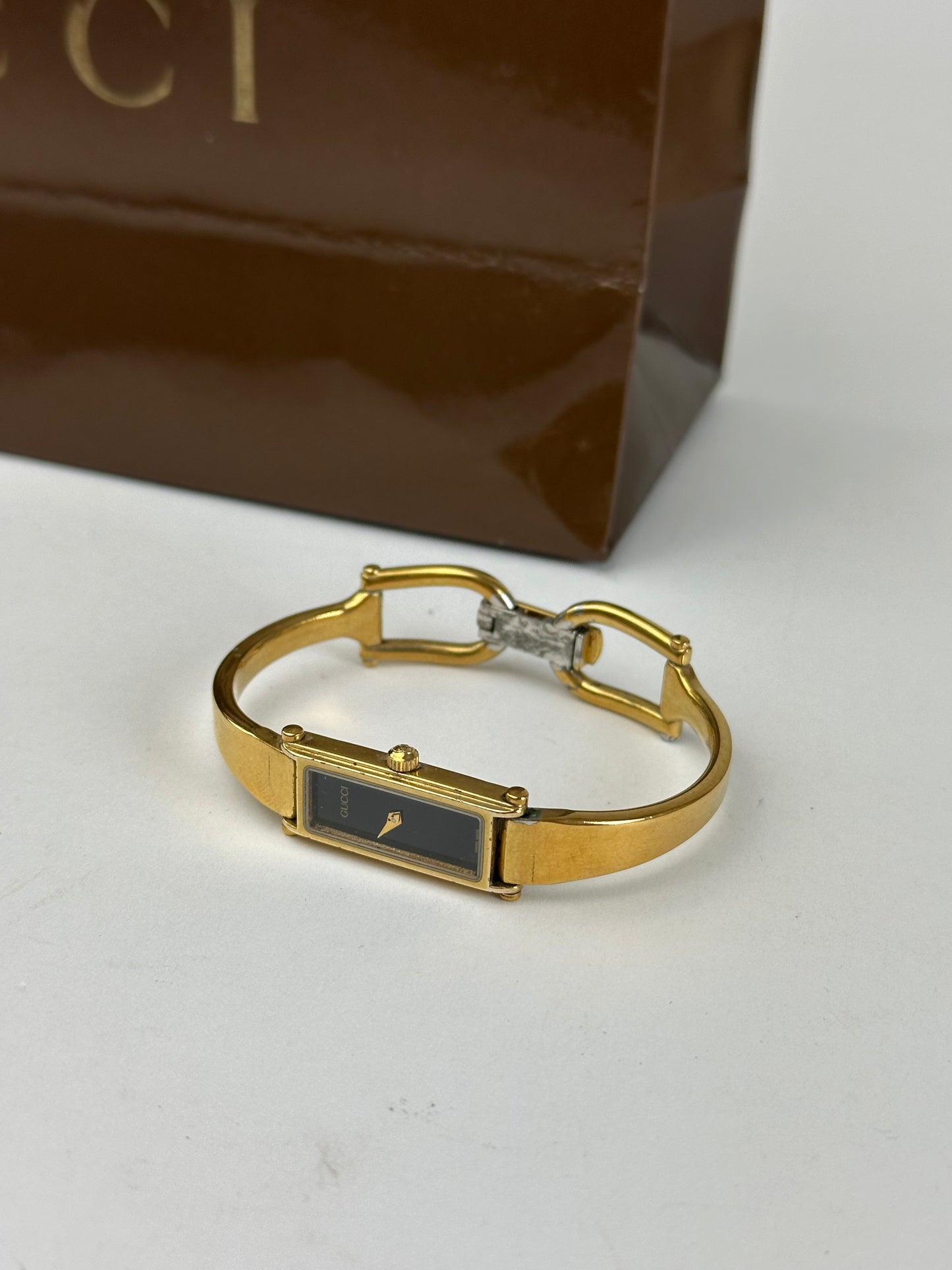 Vintage Gucci Gold-Tone Bangle Ladies Watch Model 1500L