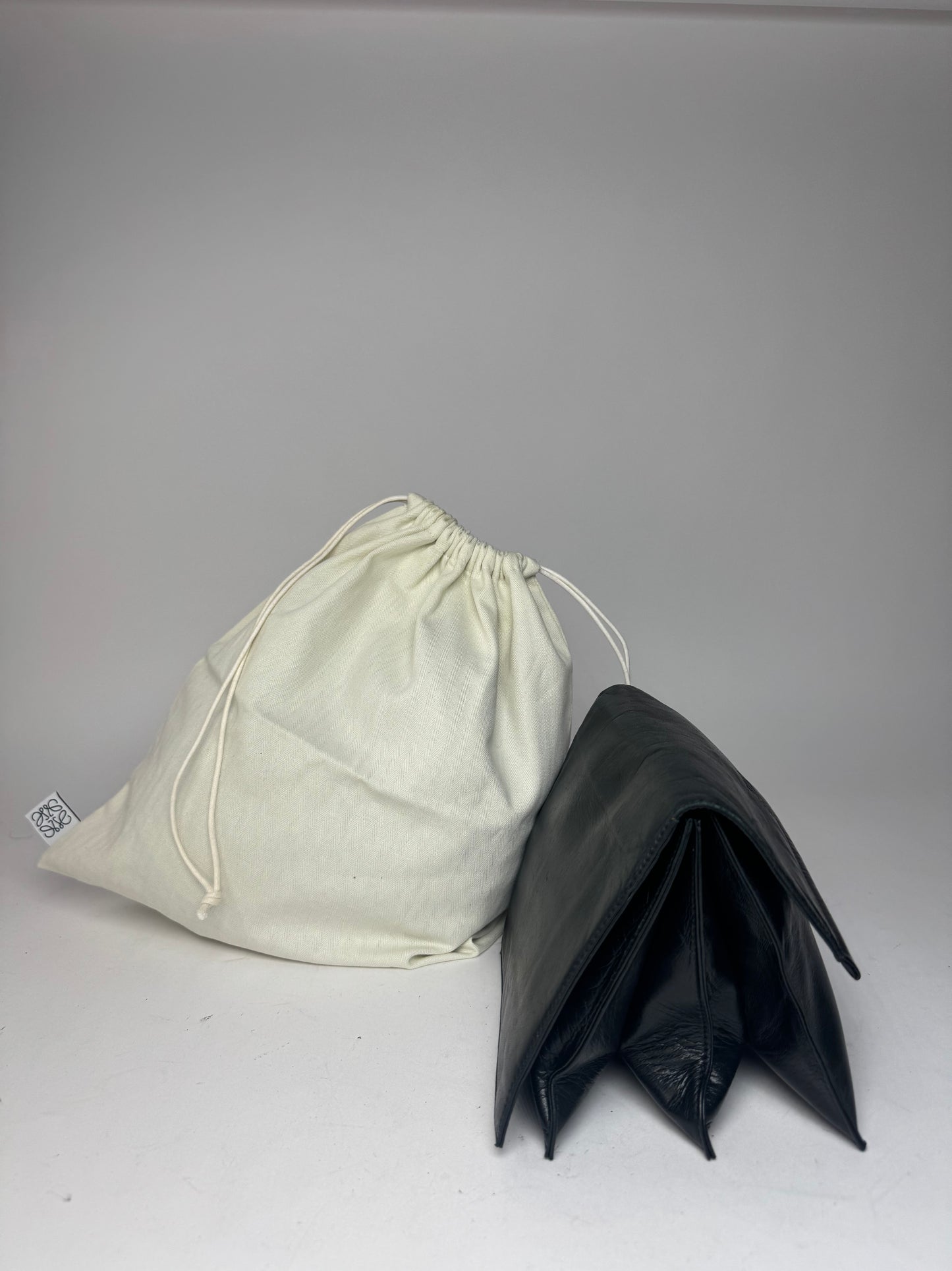 Vintage Loewe Madrid Leather Clutch black