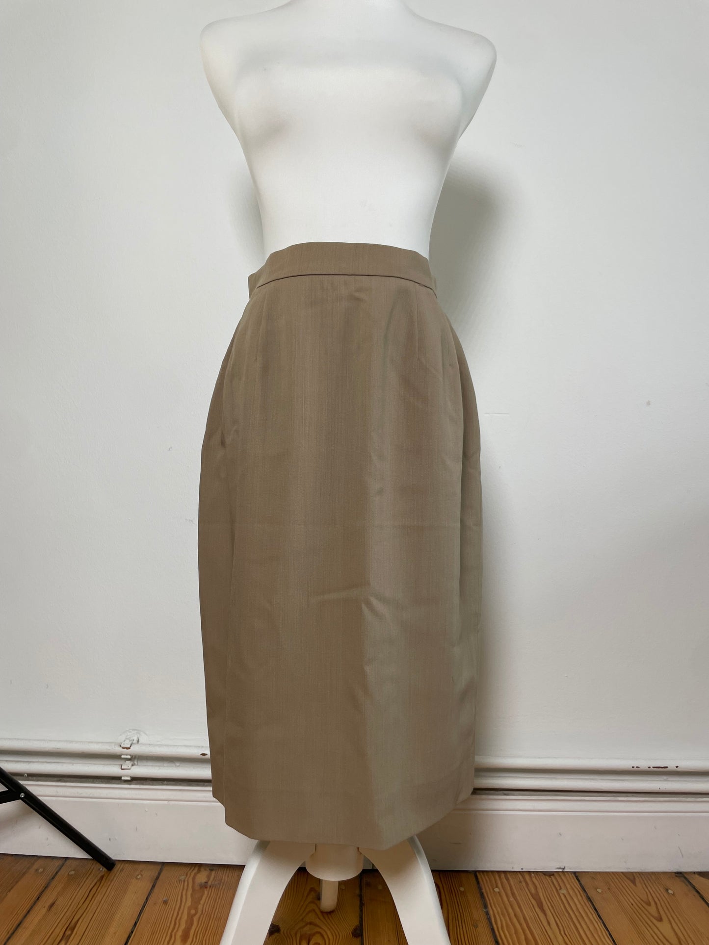 Vintage Chloe Silk Blend Skirt Beige L