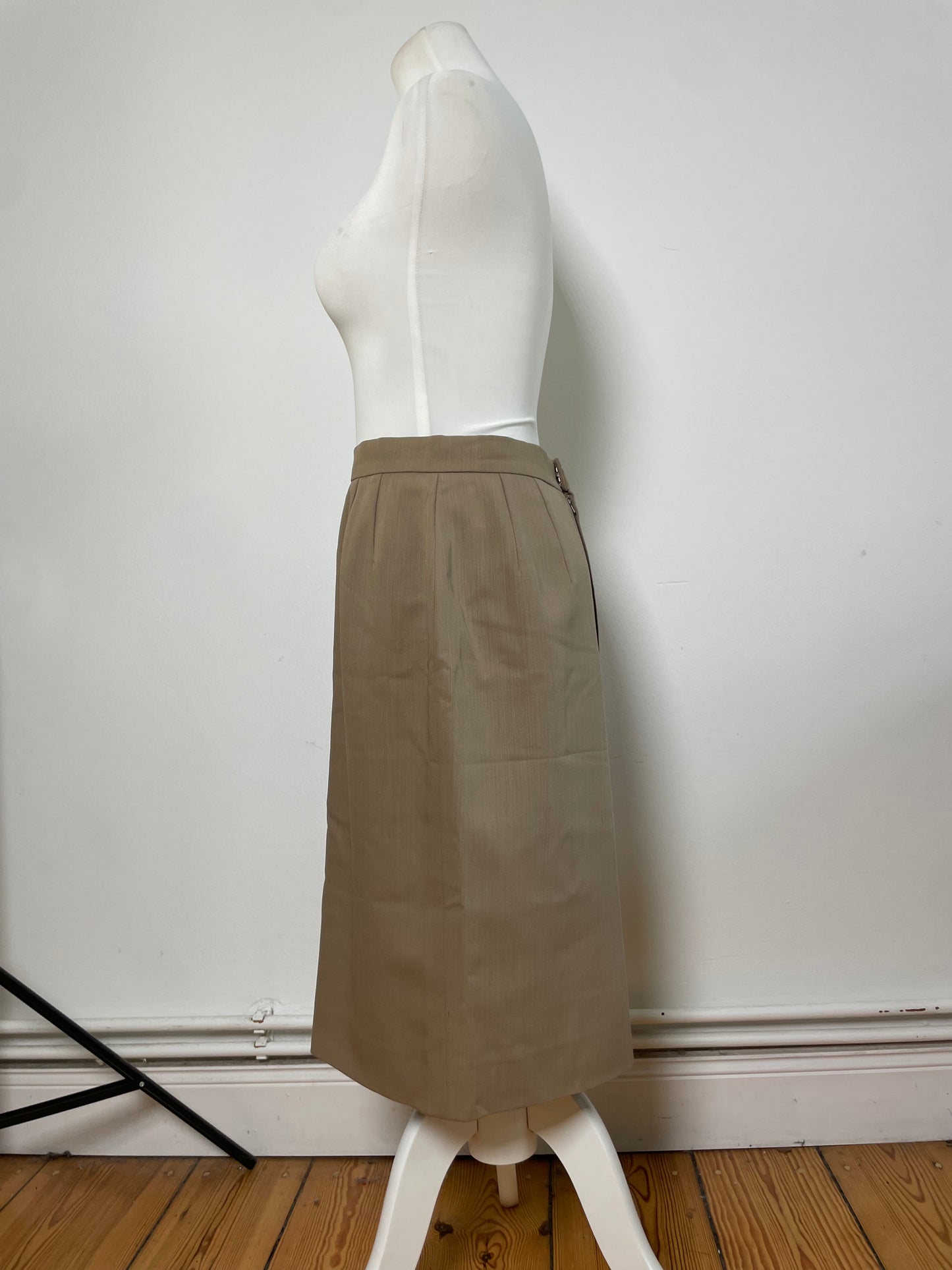 Vintage Chloe Silk Blend Skirt Beige L