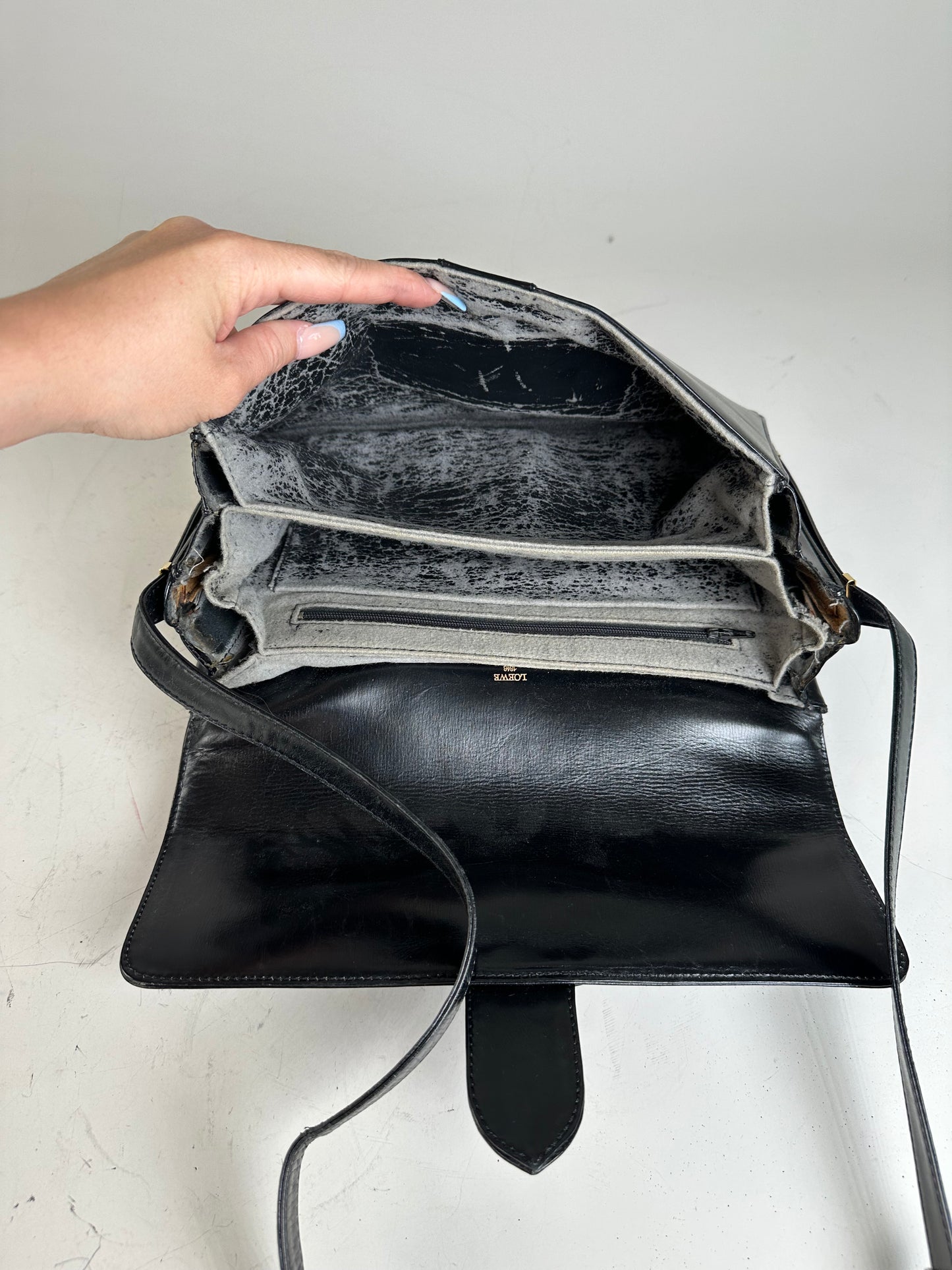 Vintage Loewe Structured Leather Shoulder Bag Black Gold