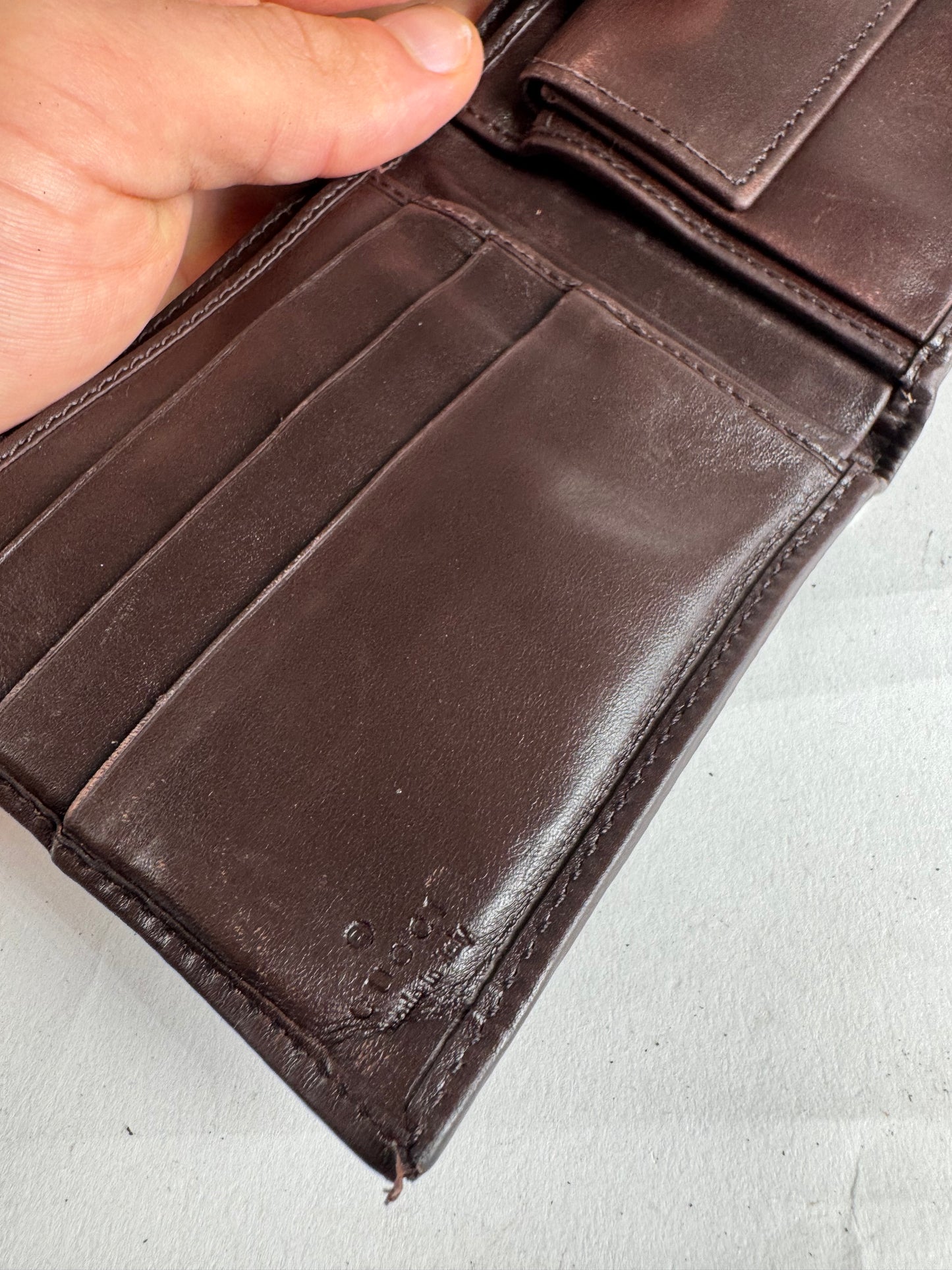 Vintage Gucci Monogram Flapable Leather Wallet beige brown