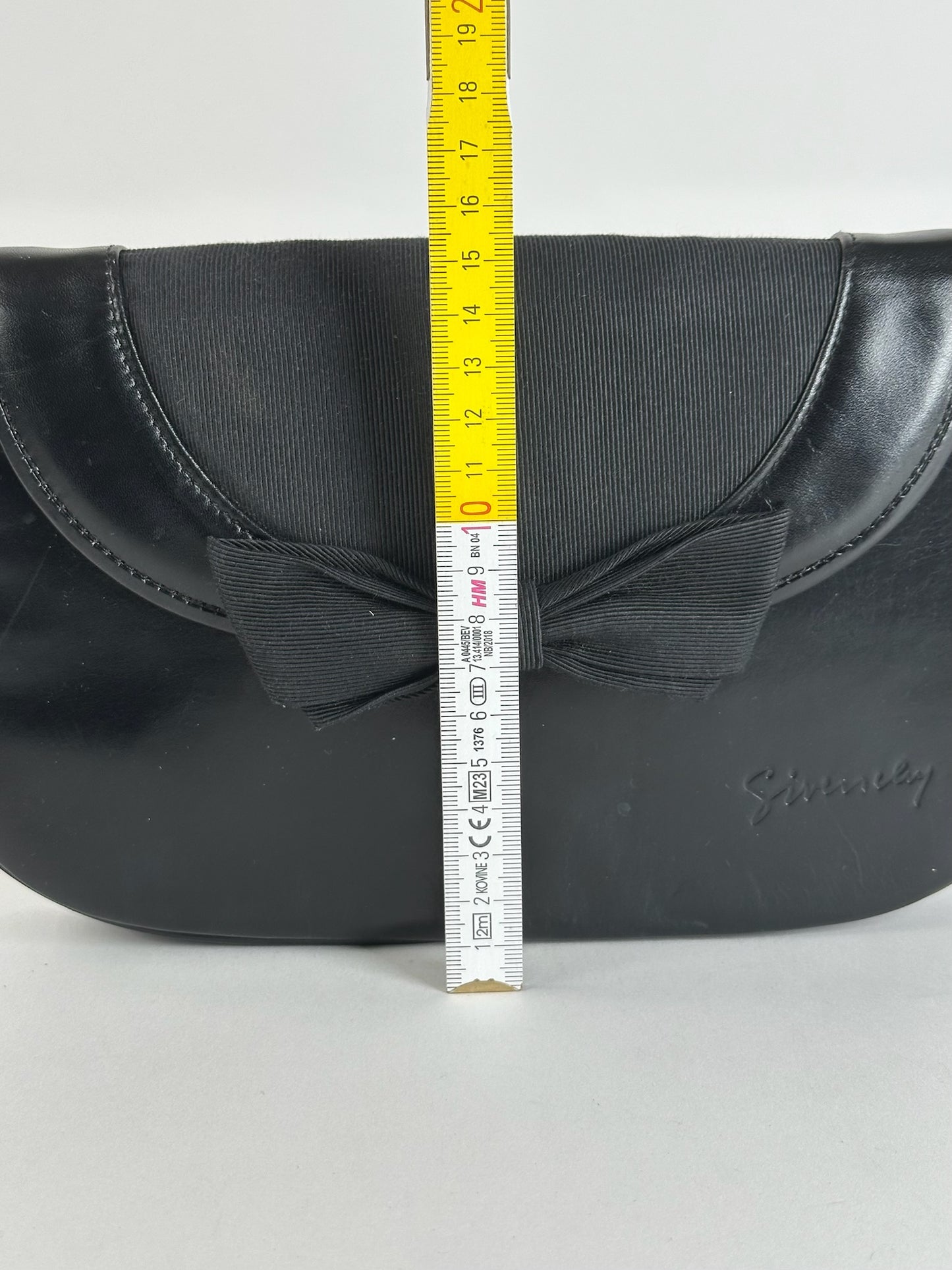 Vintage Givenchy Patent Leather bag black