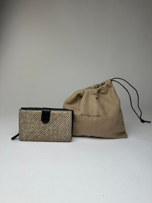 Vintage Bottega Veneta Woven Raffia Bifold Wallet Natural