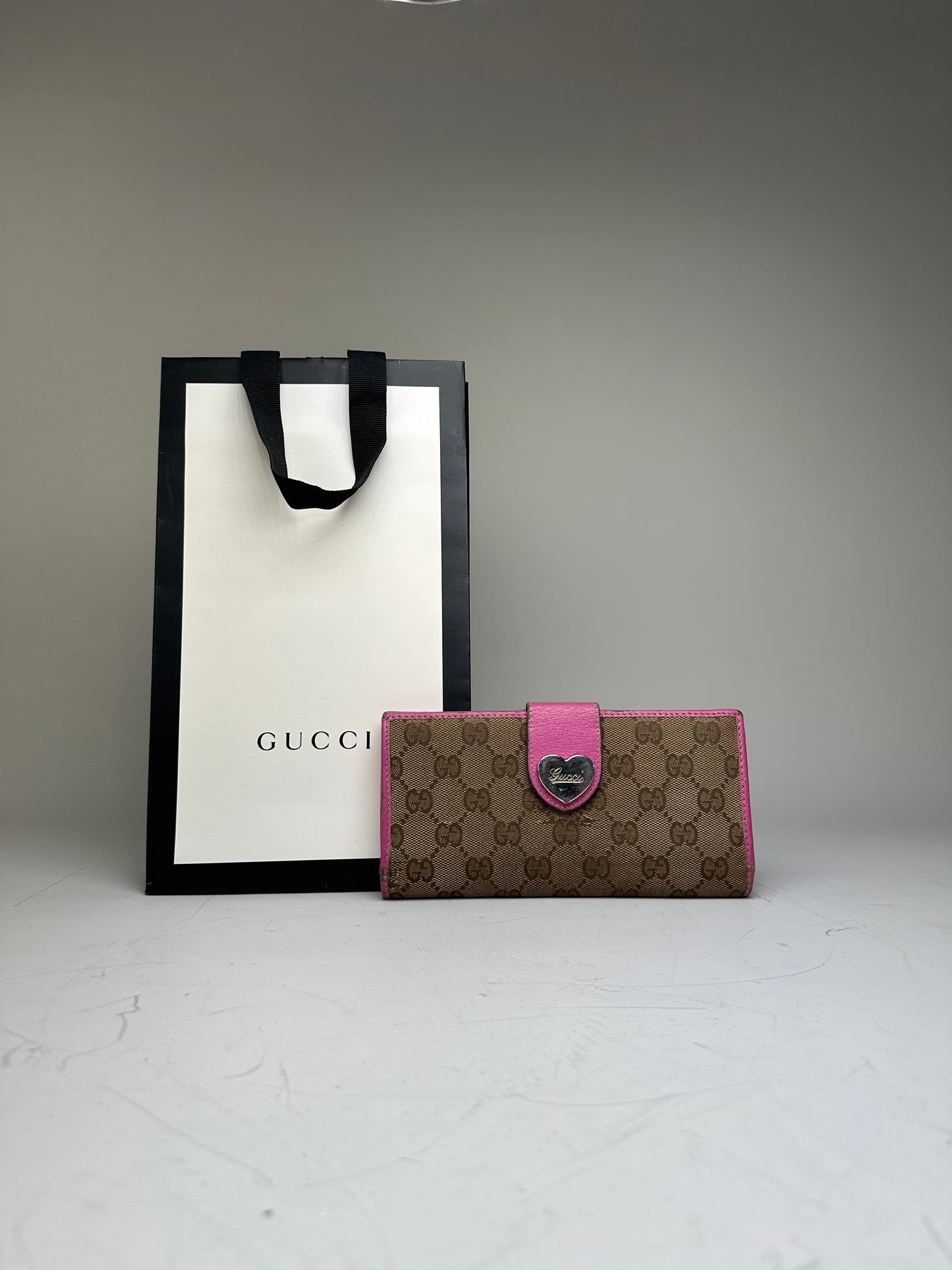 Vintage Gucci GG Supreme Canvas Wallet Pink Brown Silver