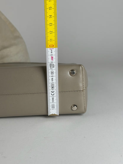 Vintage Givenchy 4G leather bag Rey