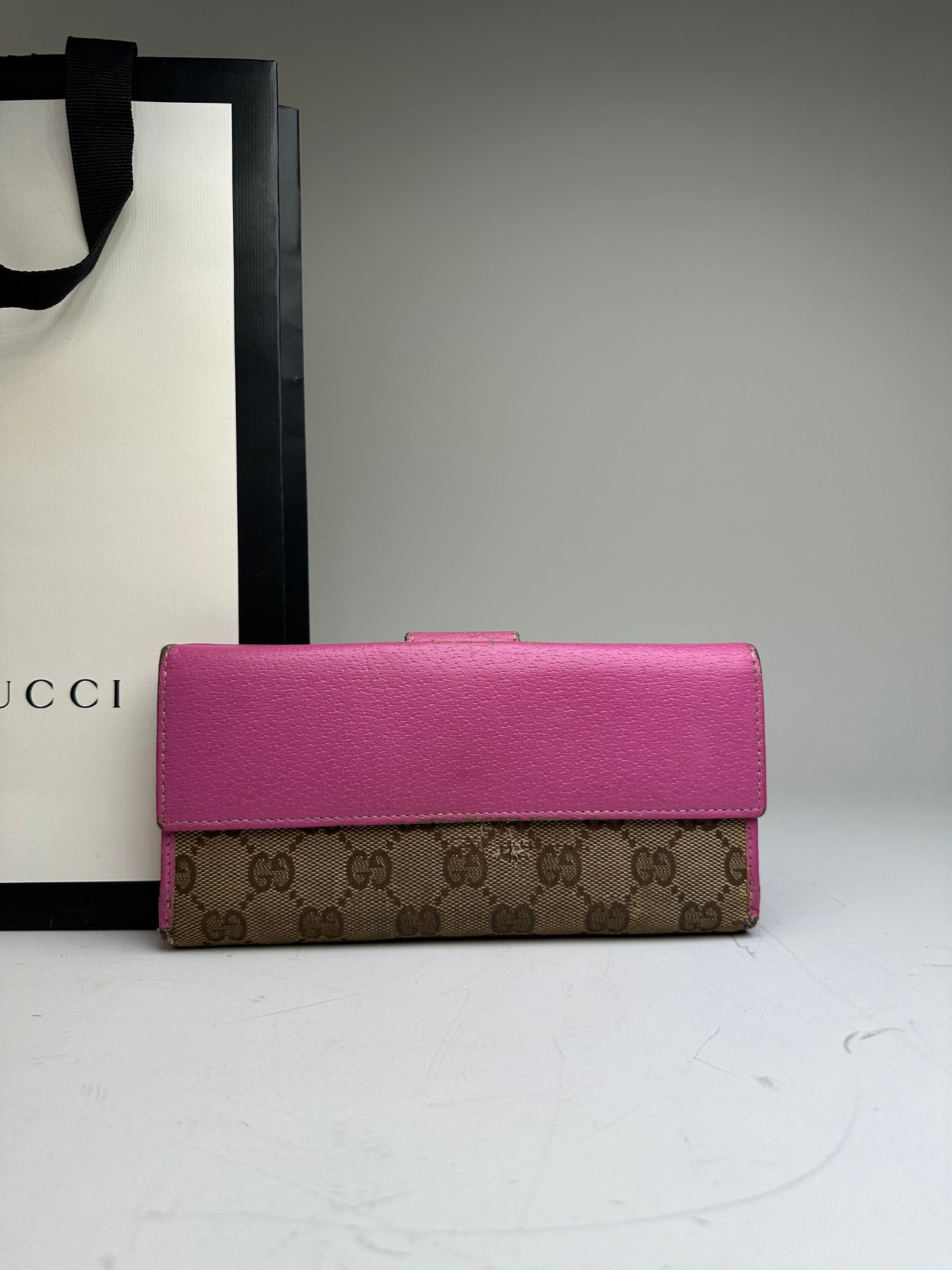 Vintage Gucci GG Supreme Canvas Wallet Pink Brown Silver