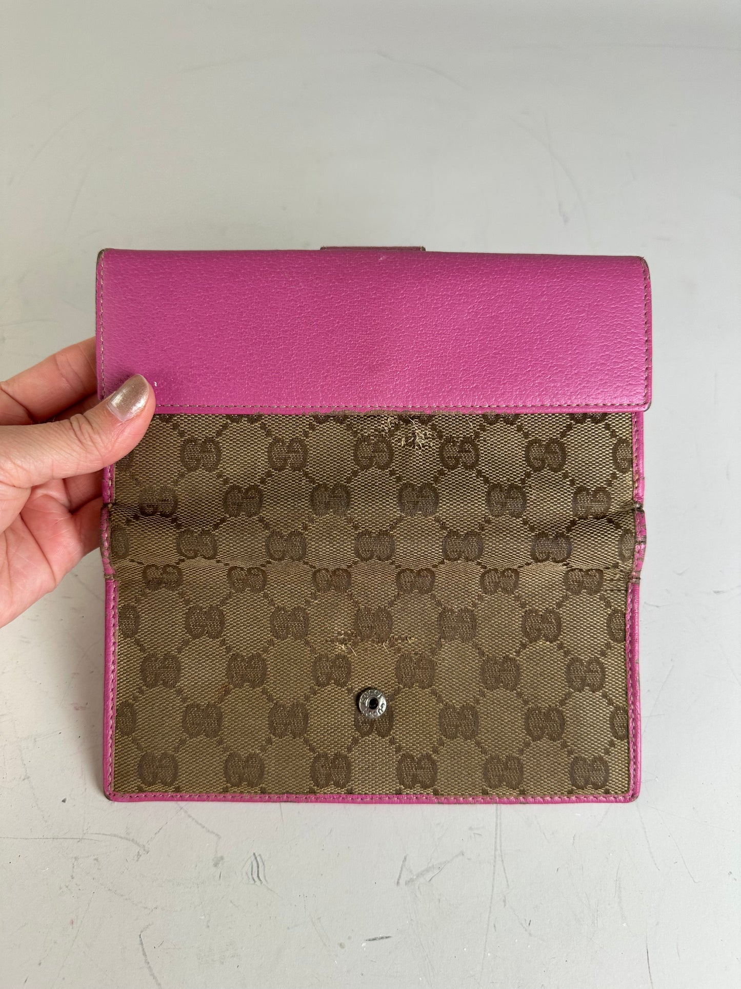 Vintage Gucci GG Supreme Canvas Wallet Pink Brown Silver