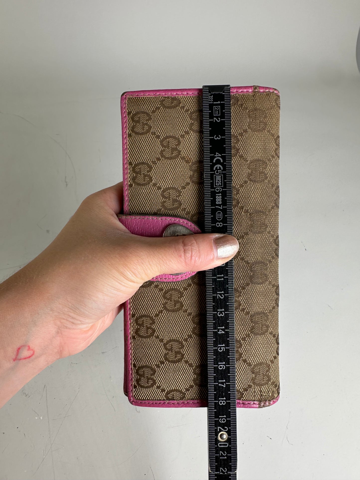 Vintage Gucci GG Supreme Canvas Wallet Pink Brown Silver