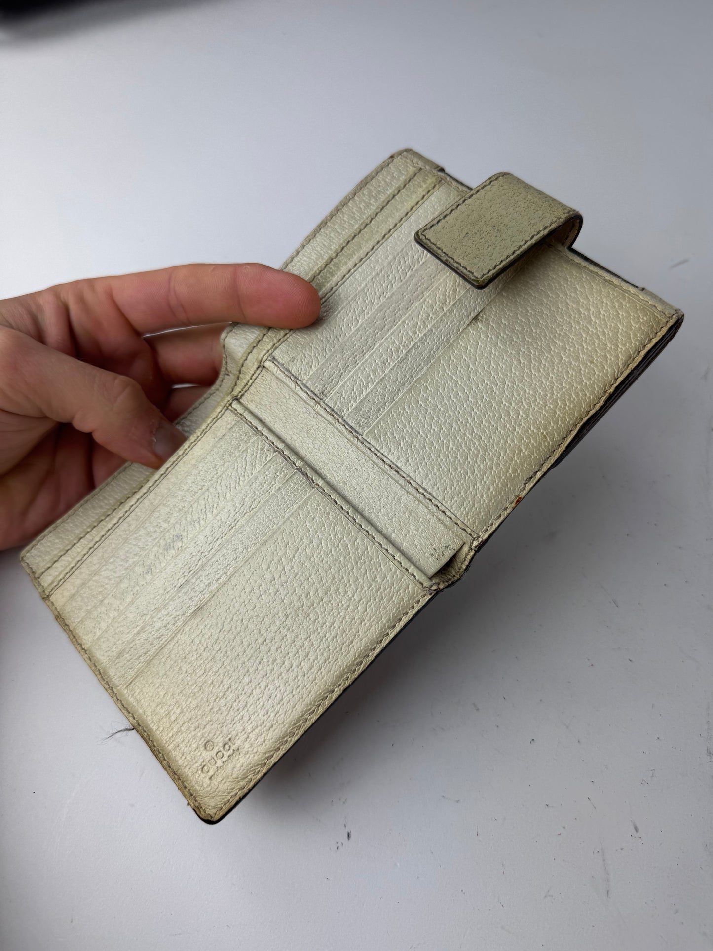 Vintage Gucci Monogram Leather wallet Beige White