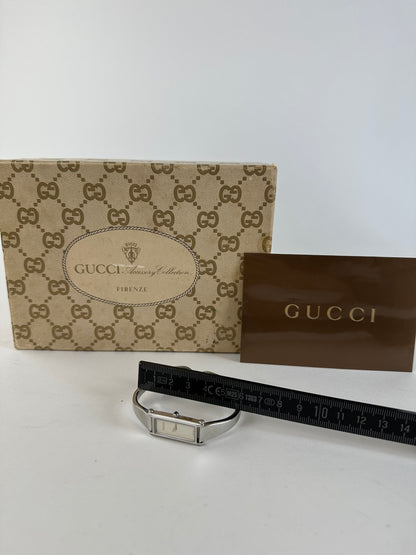 Vintage Gucci Silver-Tone Bangle Ladies Watch Model 1500L