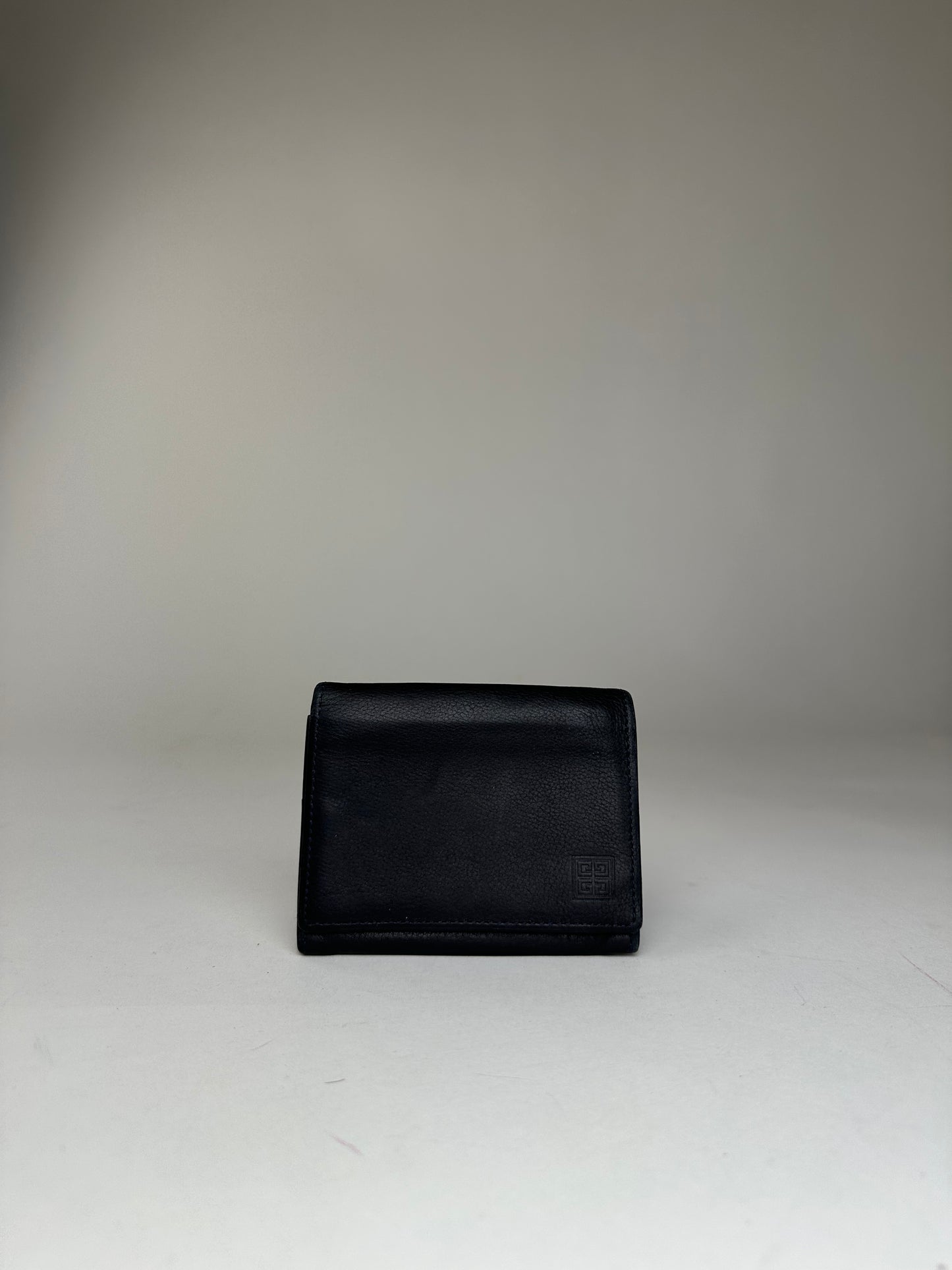 Vintage Givenchy 4G Logo Leather Bifold Wallet Navy