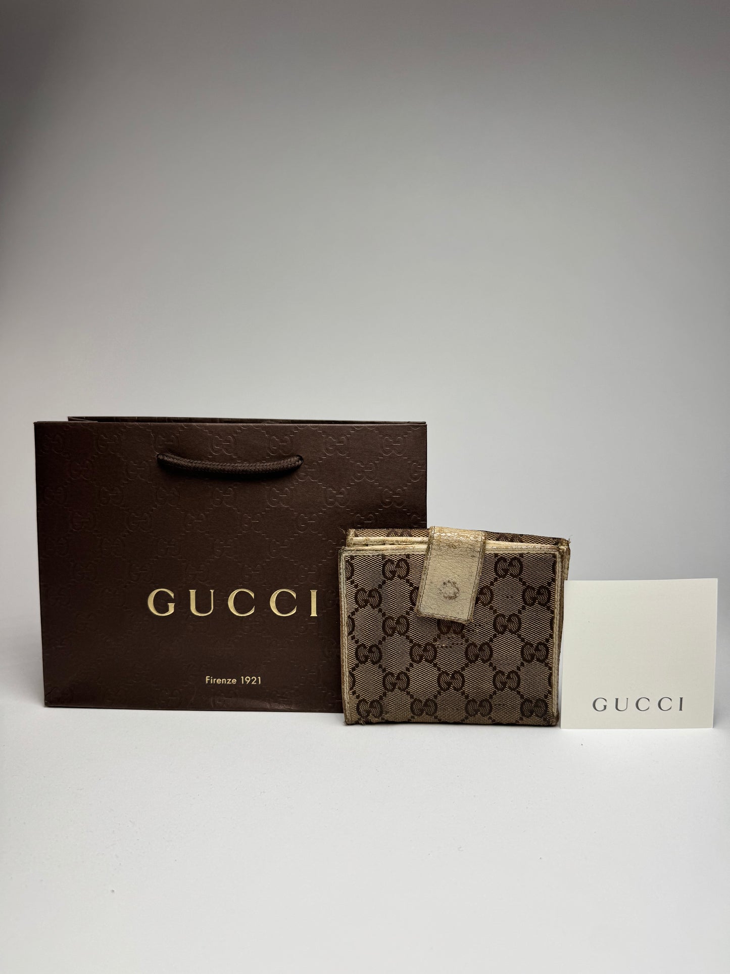 Vintage Gucci Leather Canvas Monogram Wallet Brown white
