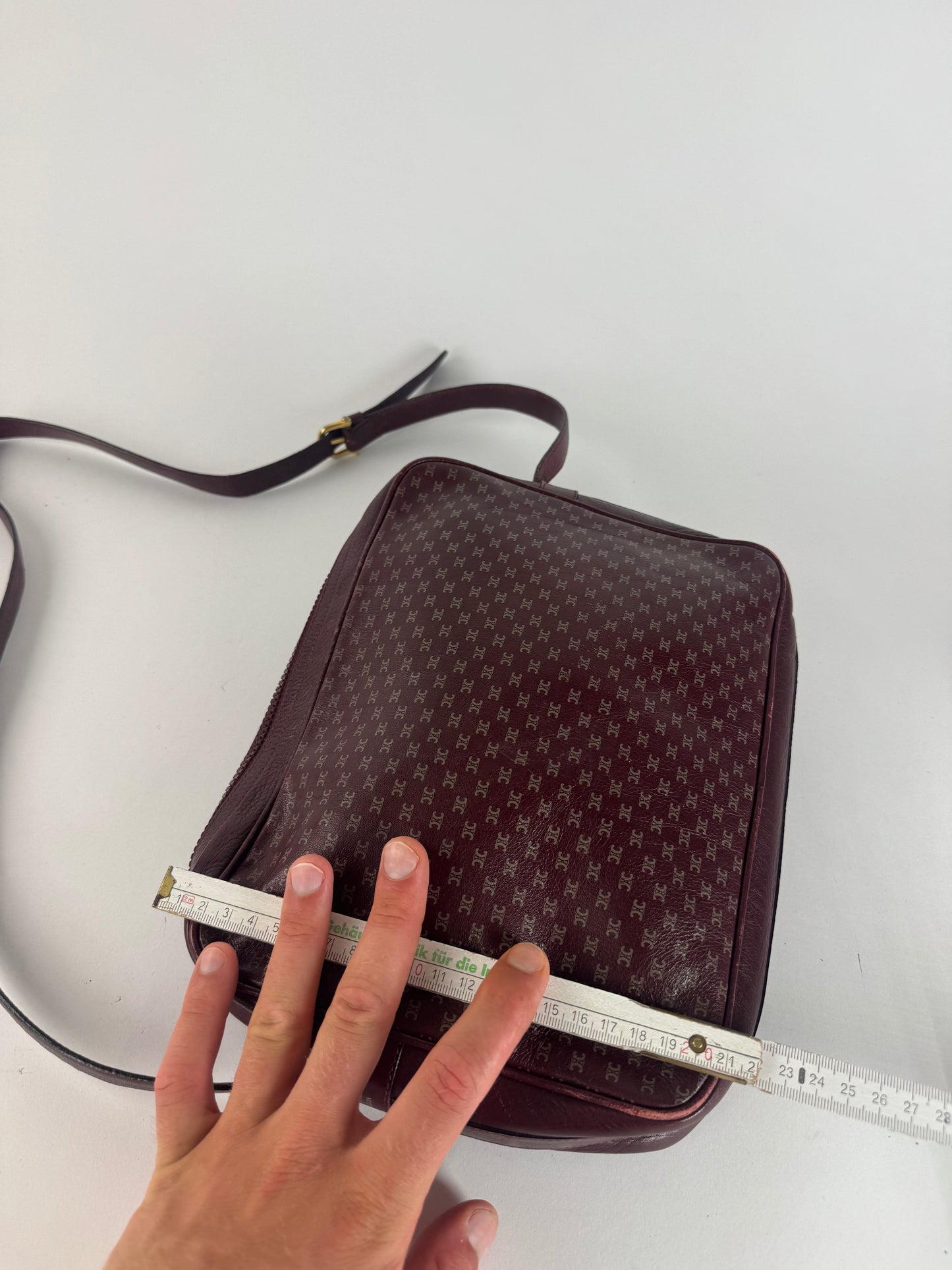 Sac vintage en cuir monogramme Céline Triomphe violet