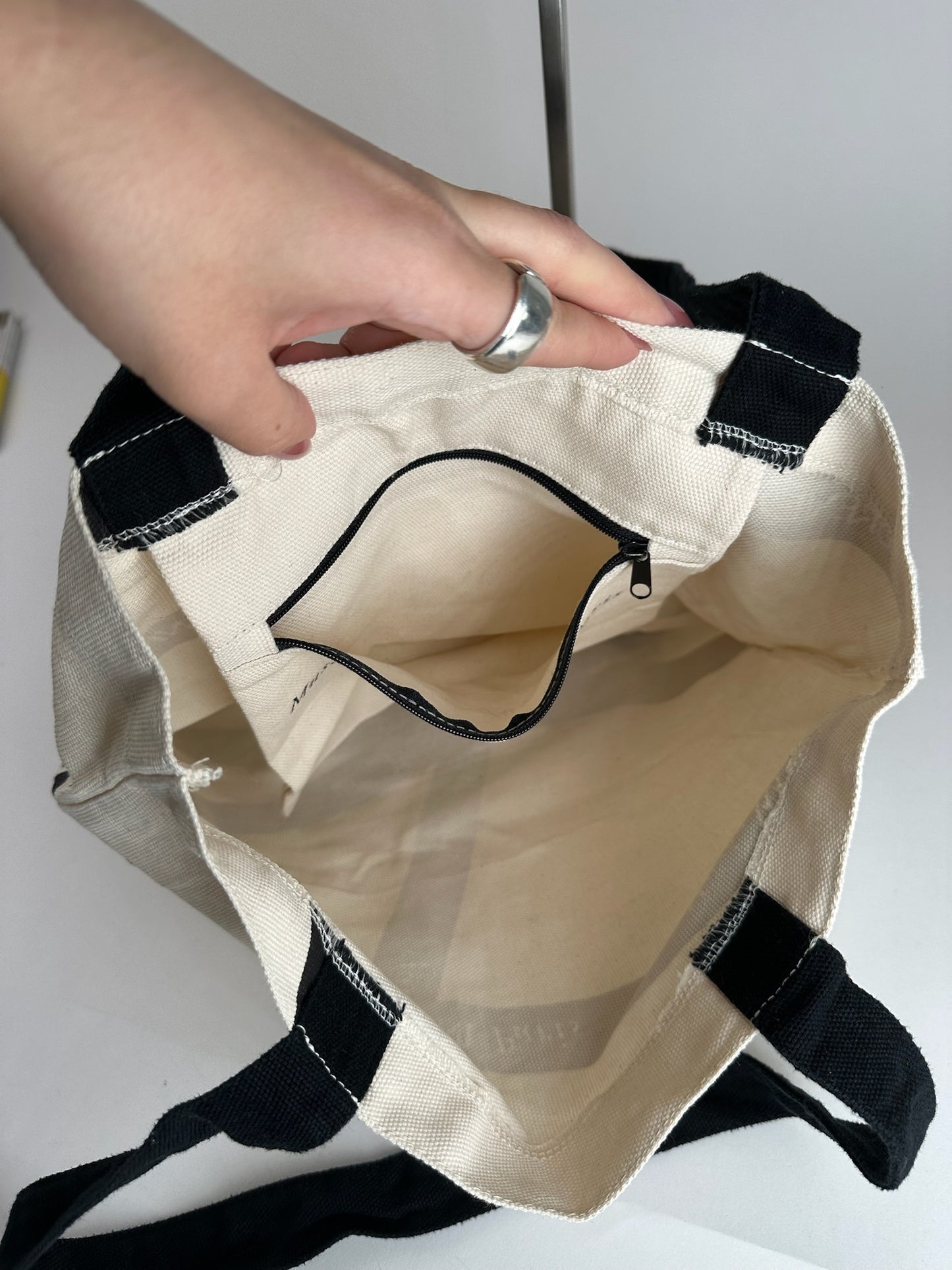 Vintage Yves Saint Laurent Shopper black white