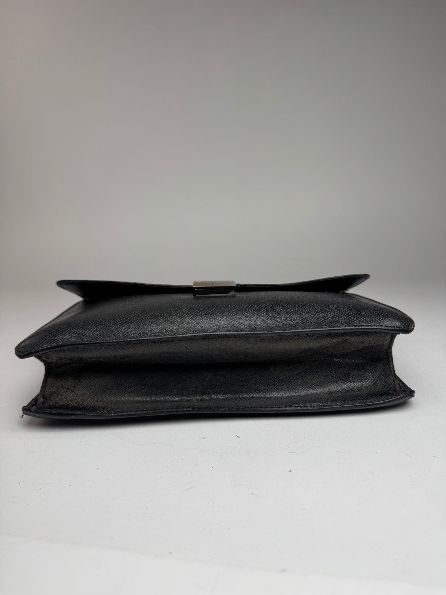 Vintage Louis Vuitton Taiga Leather Clutch Green