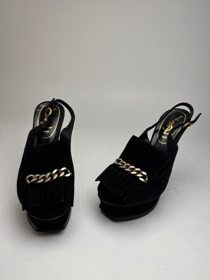 Vintage Yves Saint Laurent Suede pumps