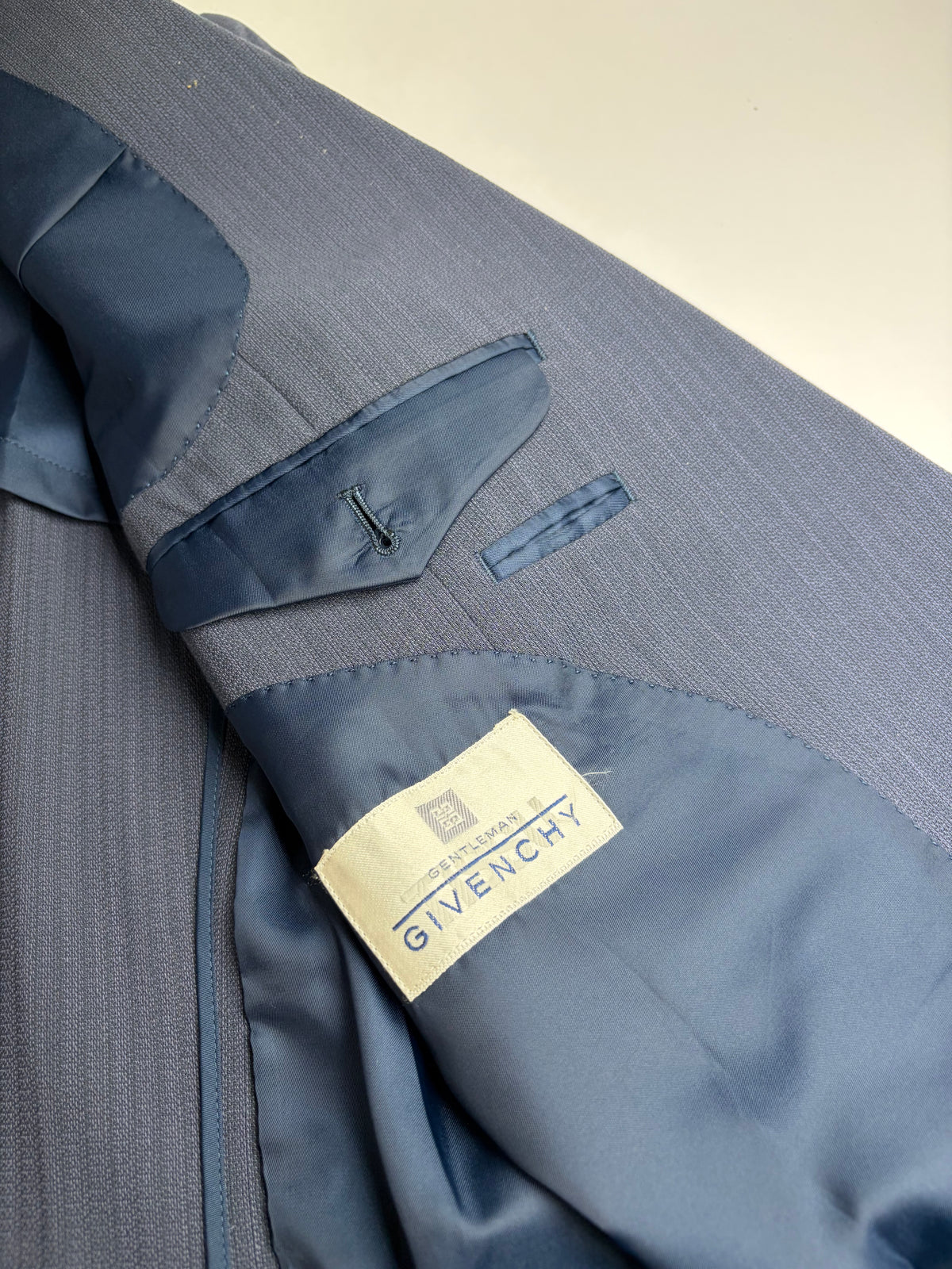 Vintage Givenchy Men's Light Blue Suit Set Dark Blue Lining M