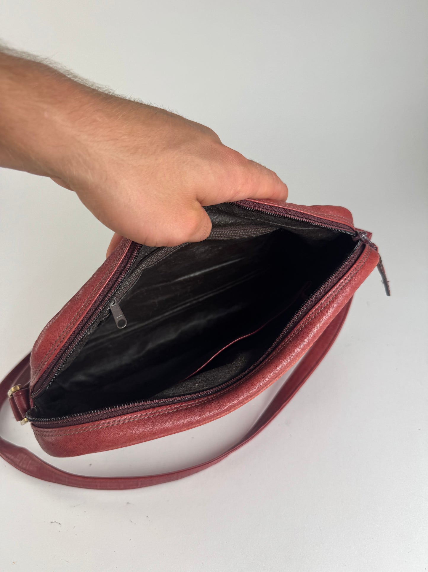 Sac vintage en cuir Givenchy rouge