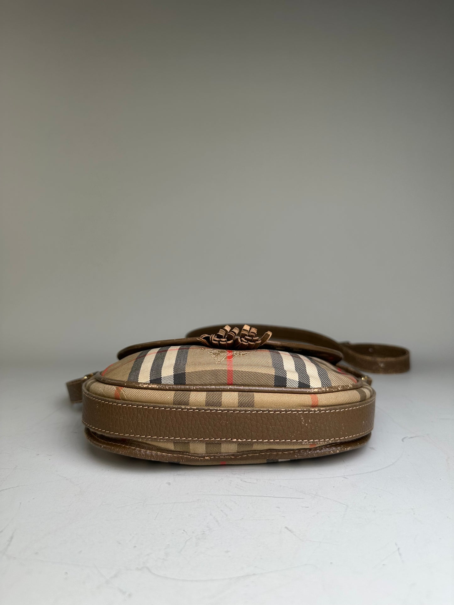Vintage Burberry Check Canvas Shoulder Bag Beige Brown Red