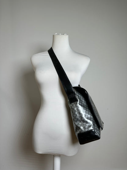 Vintage Celine Paris Triomphe Monogram Patent Leather Shoulder Bag Silver Black