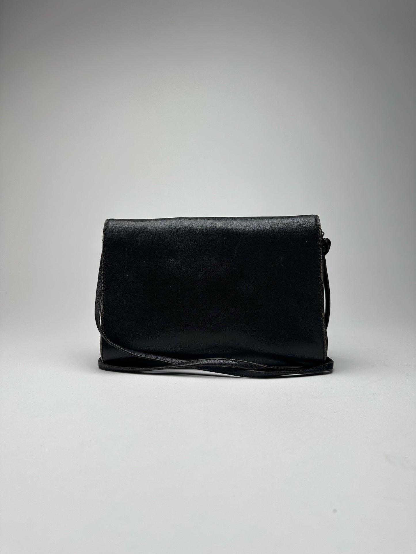 Sac vintage en cuir Givenchy 4G noir