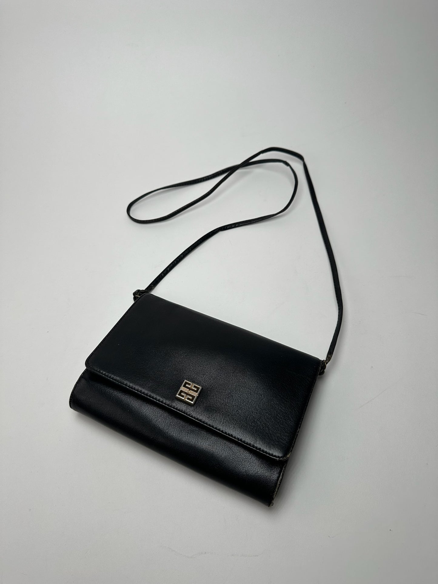 Sac vintage en cuir Givenchy 4G noir