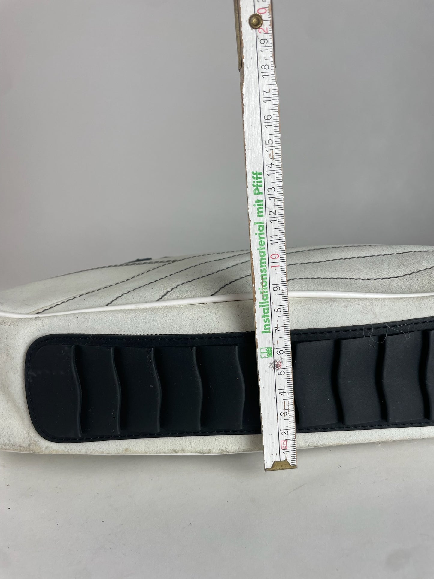 Vintage Etro Leather Handbah White