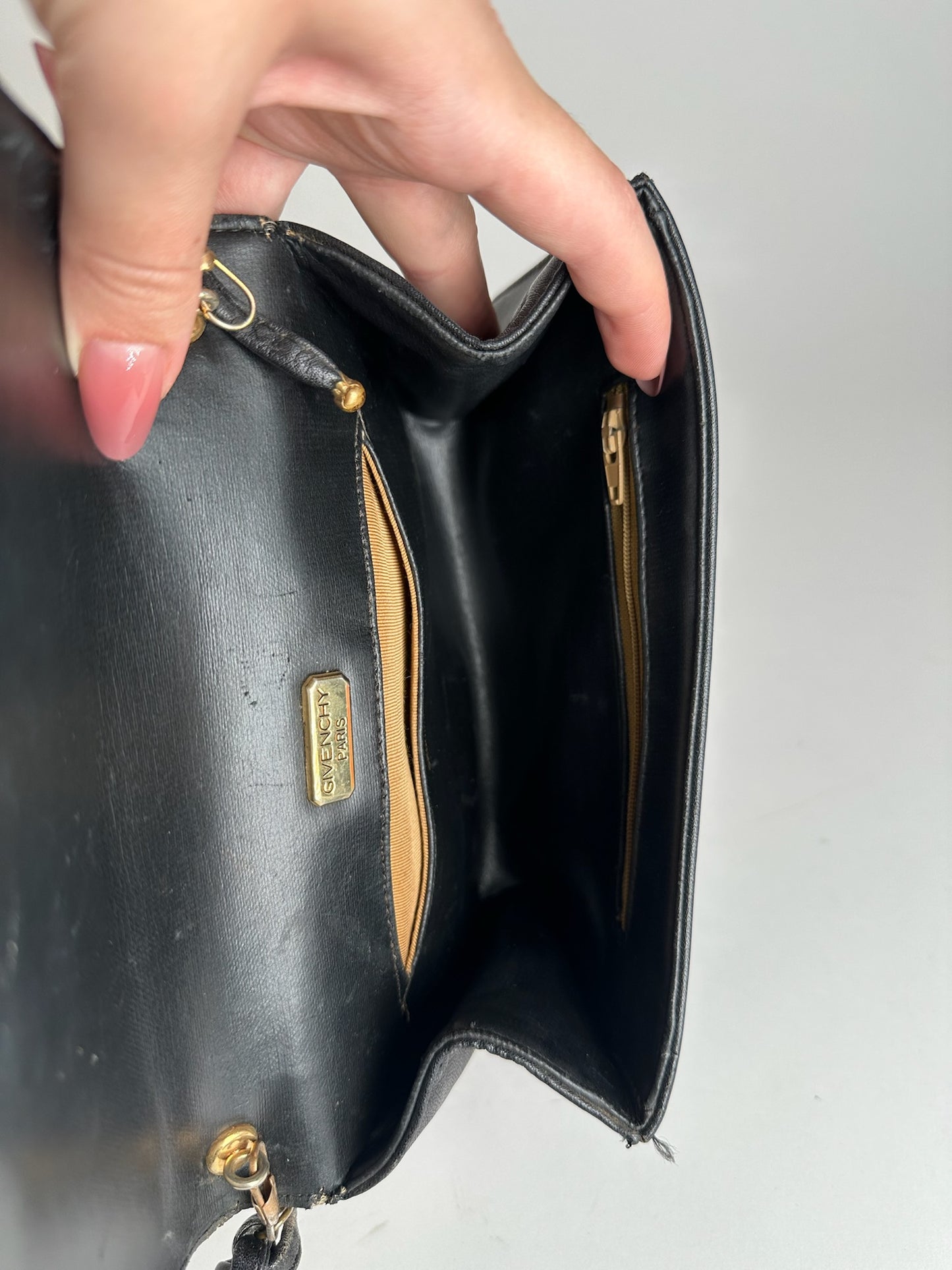 Sac vintage en cuir Givenchy 4G noir