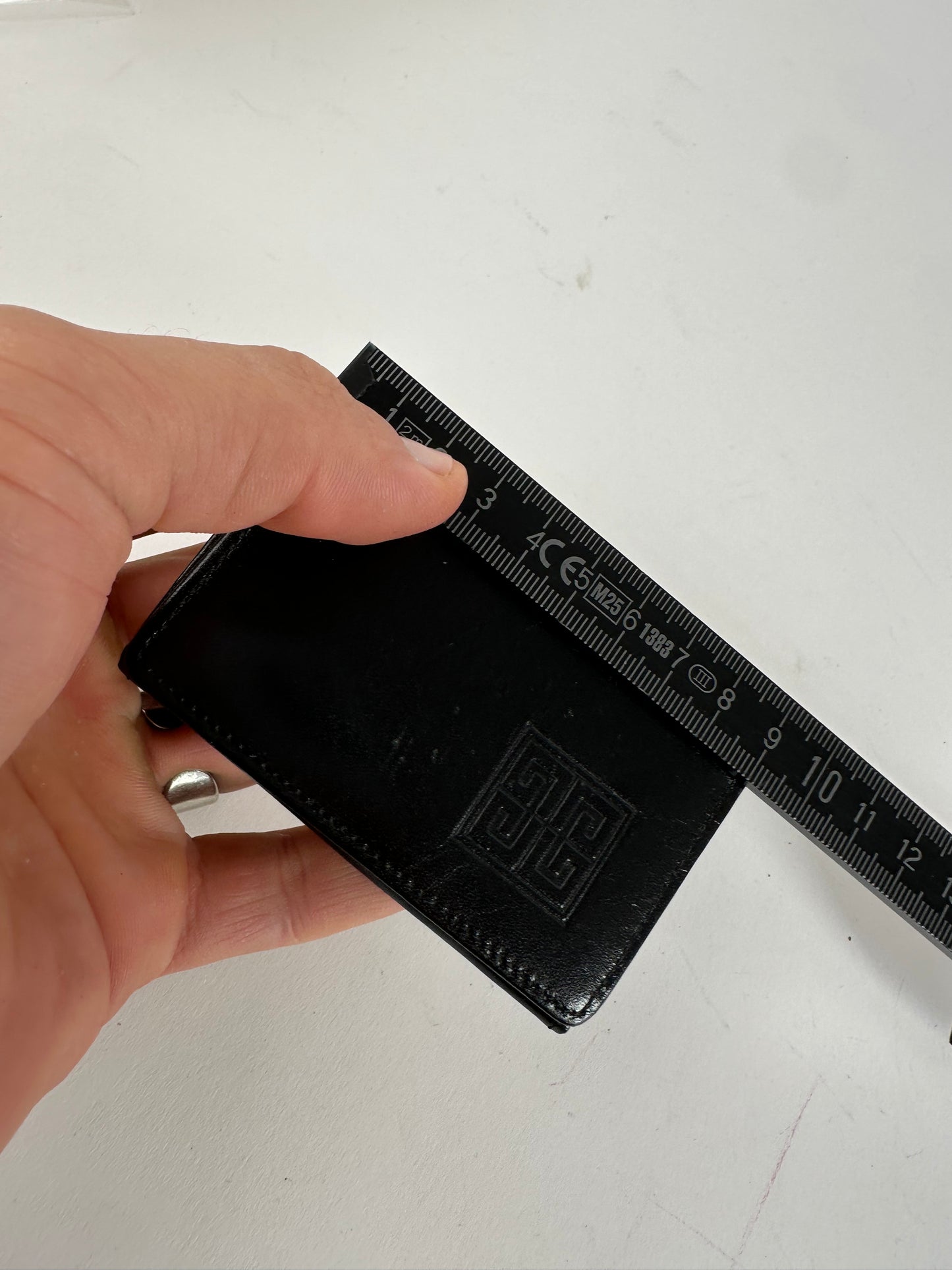 Vintage Givenchy 4G Logo Leather Key Holder Black