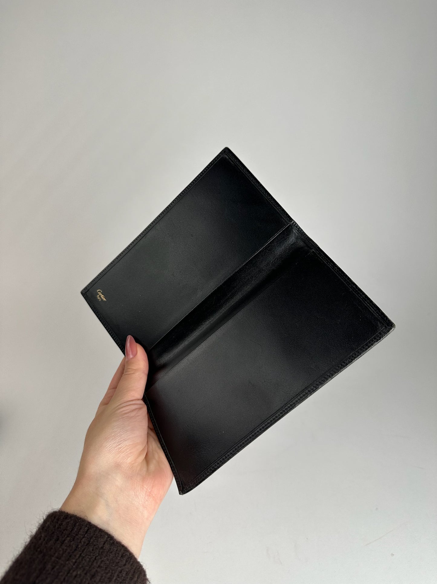 Porte-carte d'identité vintage en cuir verni Cartier noir