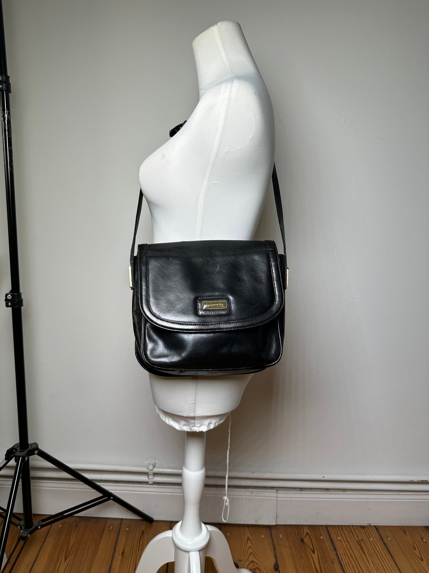 Vintage Givenchy Structured Leather Shoulder Bag Black Gold