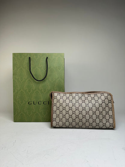 Vintage Gucci GG Supreme Canvas Clutch Wallet Beige Brown