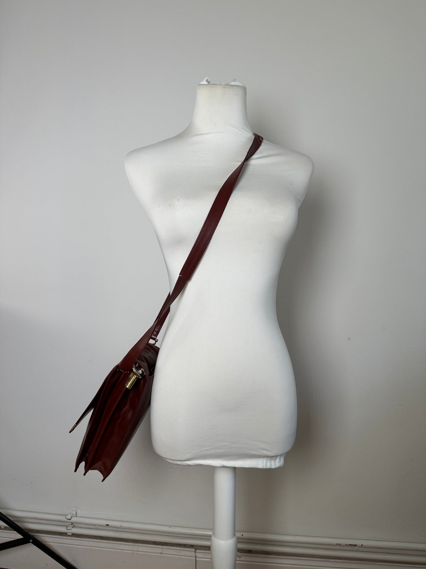 Vintage Cartier Must de Cartier Leather Shoulder Bag Bordeaux