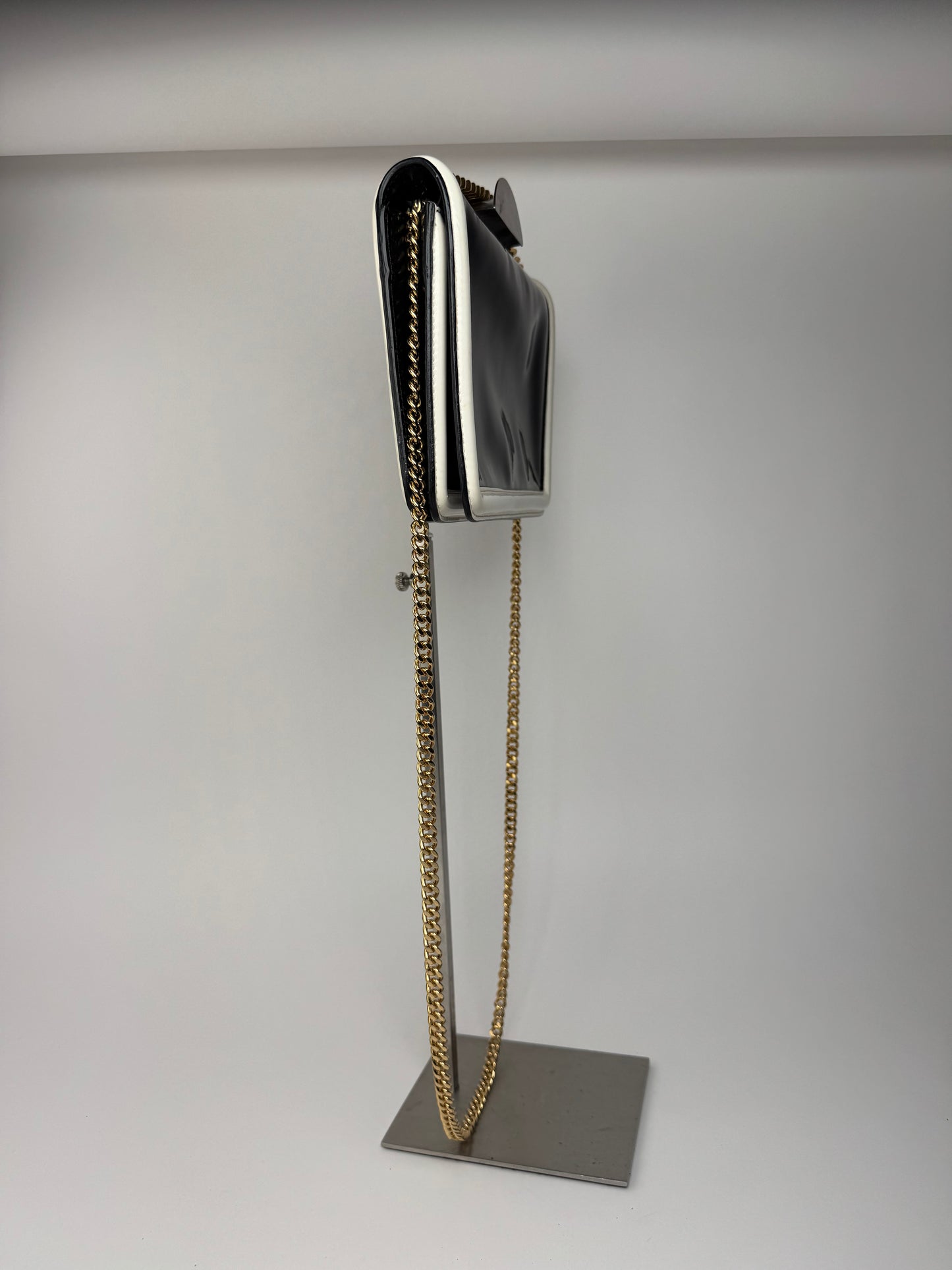 Sac vintage en cuir verni Stella Mc Cartney blanc noir