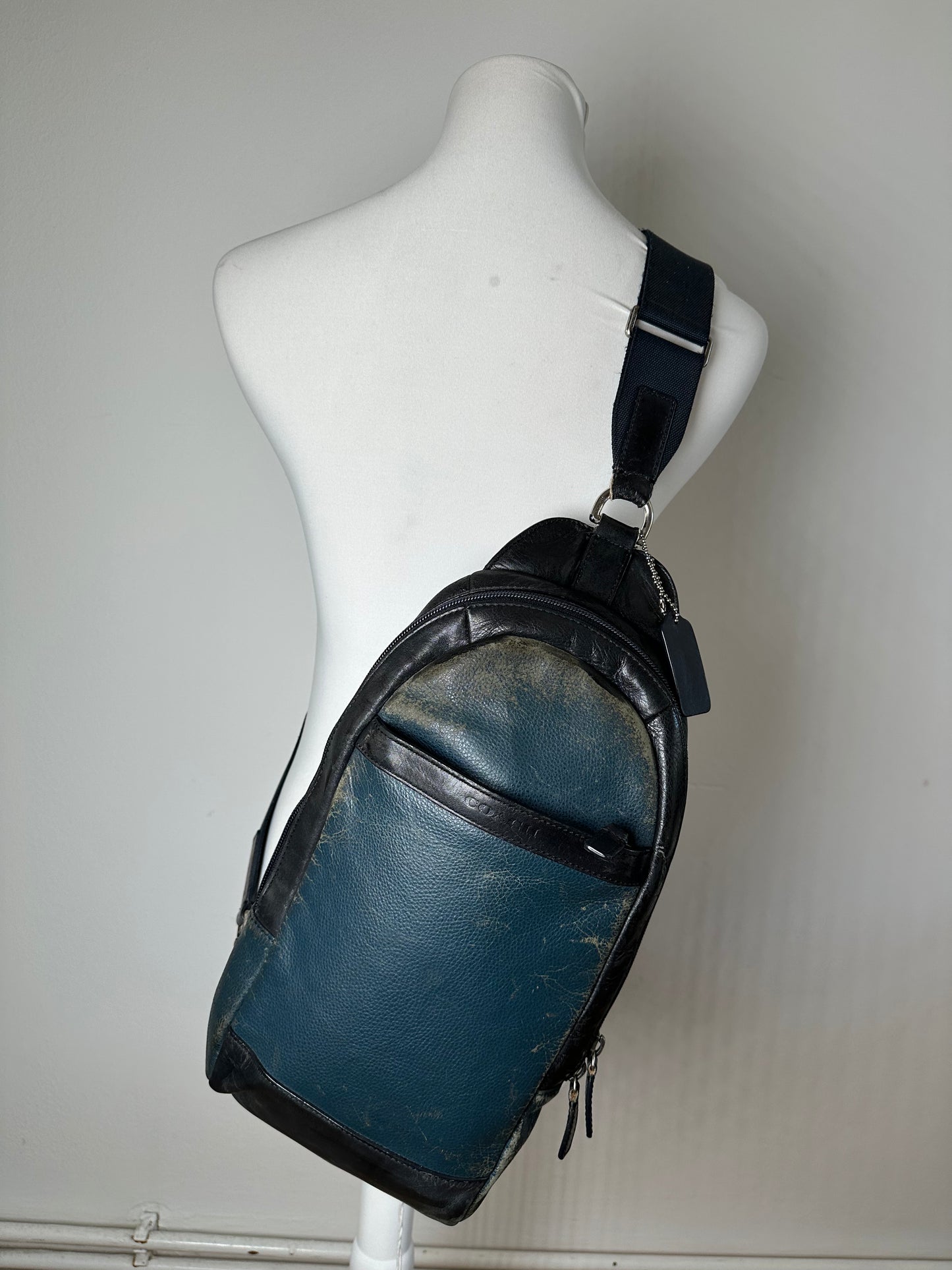 Vintage Coach Leather Sling Bag Teal Black Silver-Tone