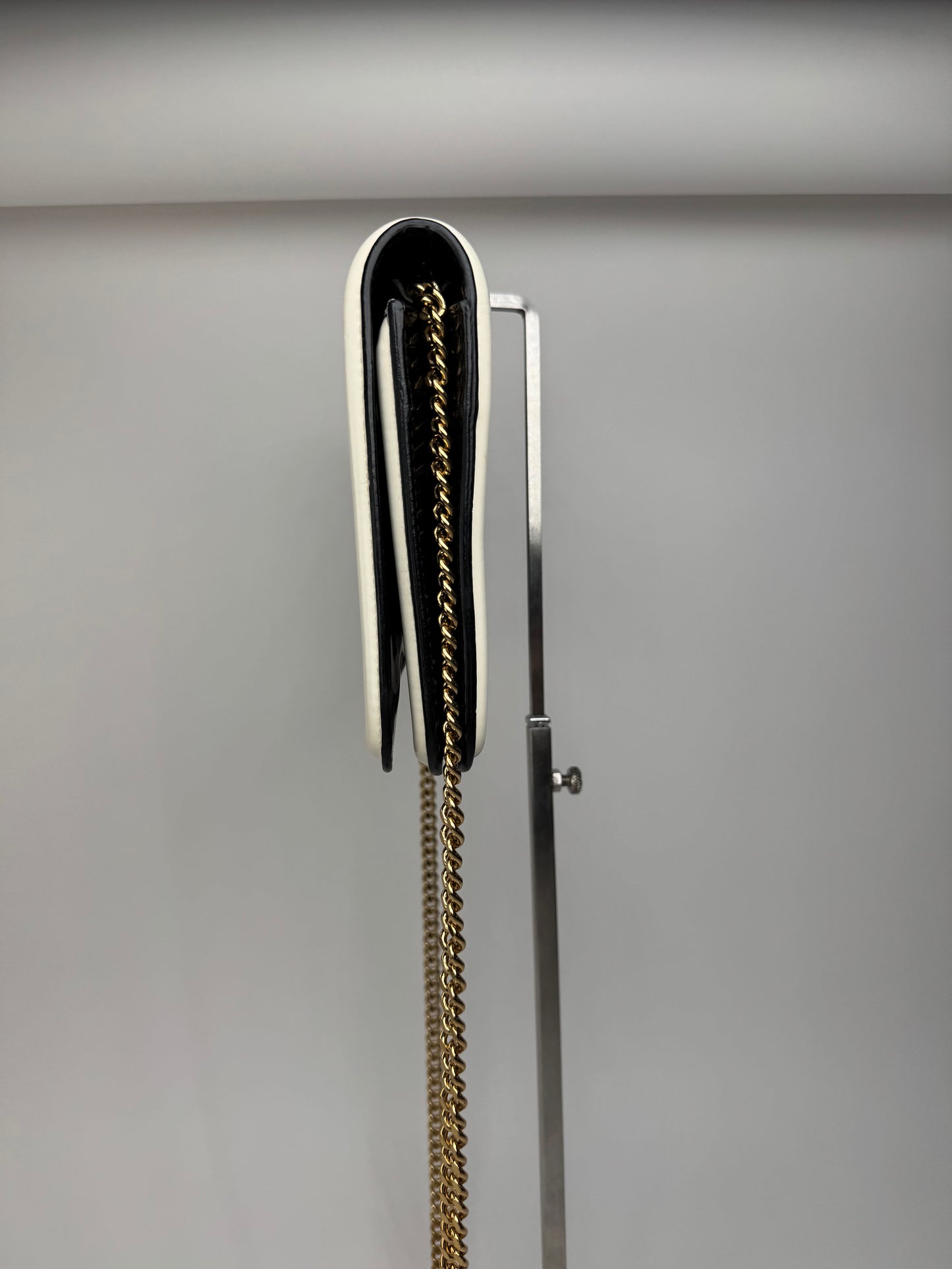 Sac vintage en cuir verni Stella Mc Cartney blanc noir