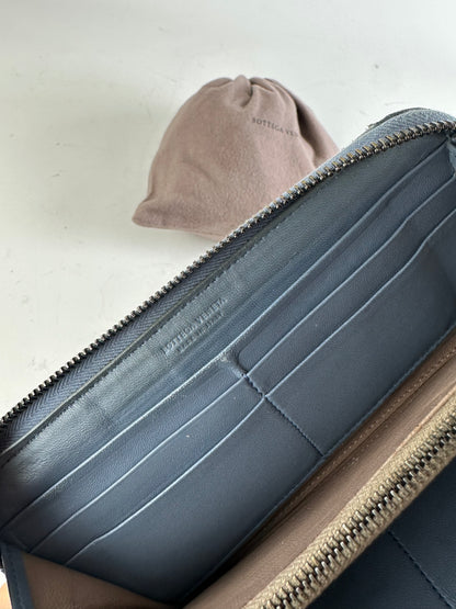 Vintage Bottega Veneta Woven Leather Zip Wallet Blue Silver