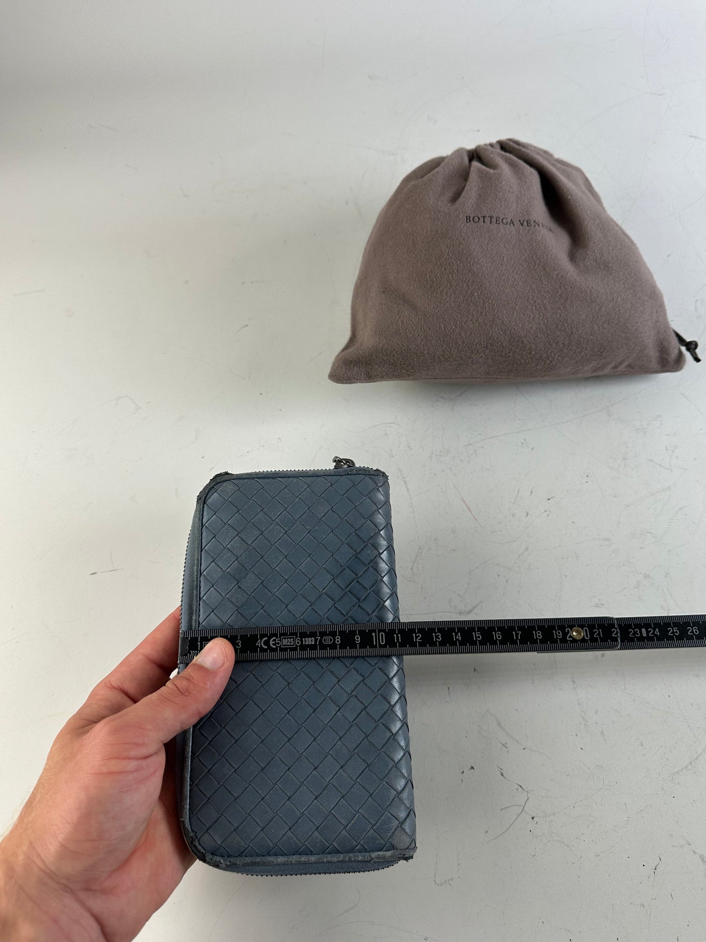 Vintage Bottega Veneta Woven Leather Zip Wallet Blue Silver