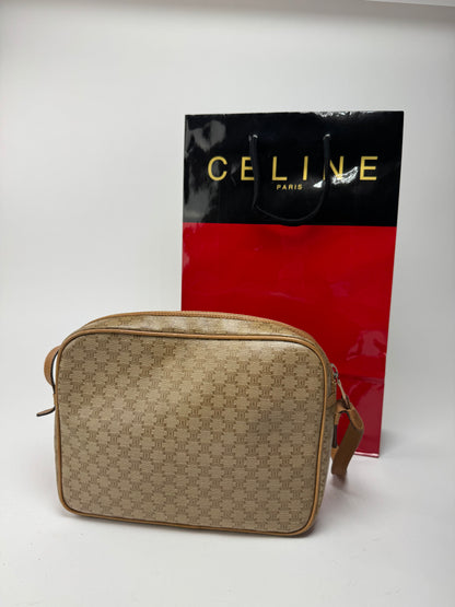 Sac Triomphe vintage en cuir monogramme Céline beige