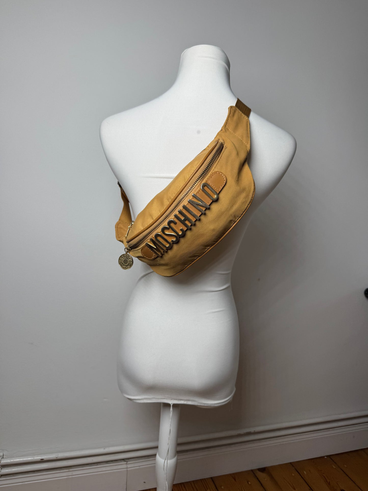 Vintage Moschino Crossbody Bag green Brown