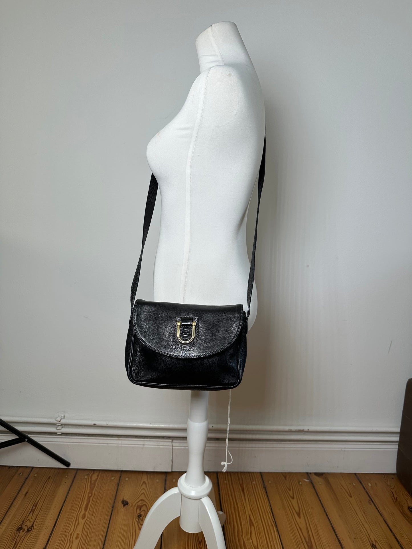 Vintage Courreges Paris Pebbled Leather Crossbody Flap Bag Black
